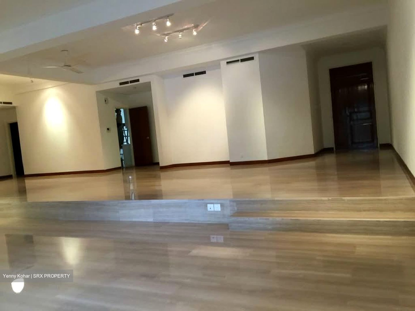 Astrid Meadows (D10), Condominium #536403311